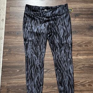 Athletic Works Black and Gray Striped Leggings